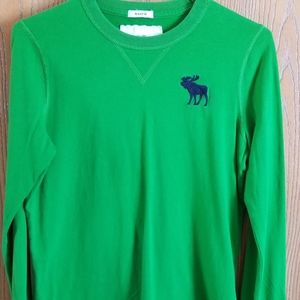 Long sleeve abercrombie t-shirt